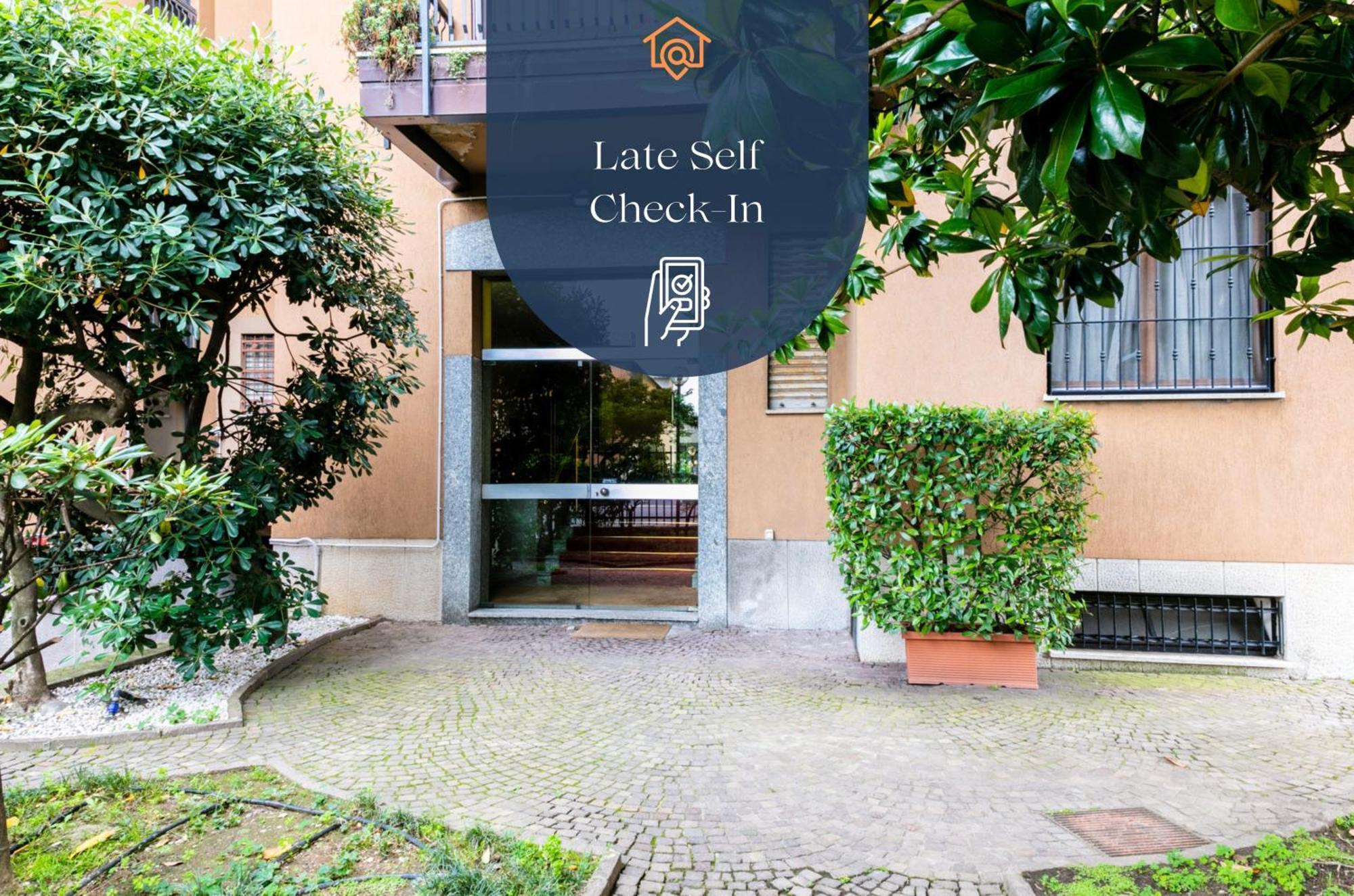 Dehomes - Luxury Grand Suite Milano Eksteriør billede